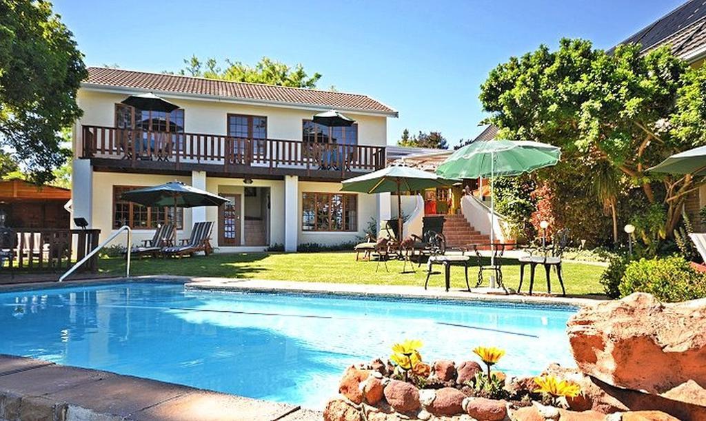 סומרסט ווסט Golf And Garden Guesthouse מראה חיצוני תמונה