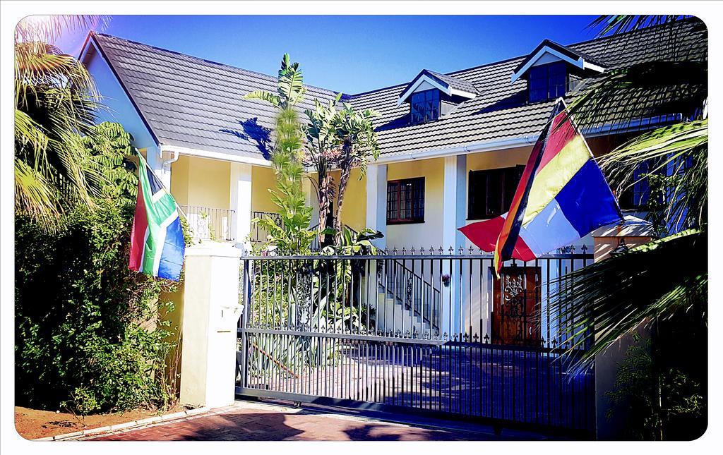 סומרסט ווסט Golf And Garden Guesthouse מראה חיצוני תמונה
